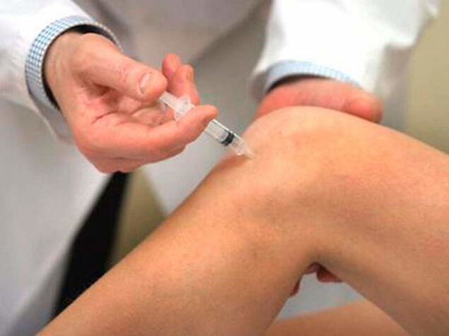 Intra-articular injection is one of the most progressive forms of knee joint arthrosis treatment